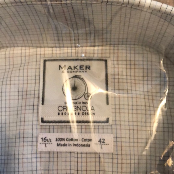 NWT Maker & Company Button Down Shirt - Picture 4 of 6